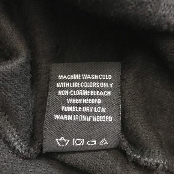 Black & Gray Casual Sweater - Picture 10 of 10